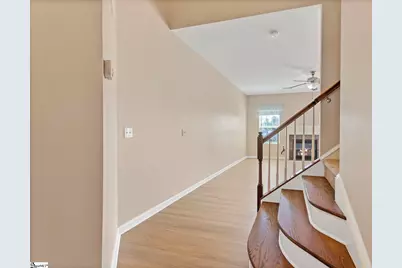 22 Irvington Drive, Greer, SC 29650 - Photo 5