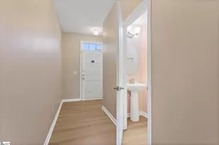 22 Irvington Dr, Greer, SC 29650 - Photo 7