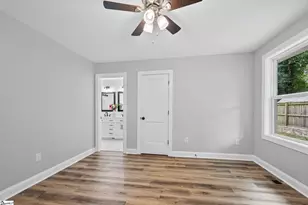 22 Gurley Ave, Greenville, SC 29605 - Photo 17