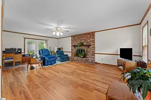 2522 W Georgia Rd, Piedmont, SC 29673 - Photo 5