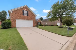 306 Jockey Ct, Simpsonville, SC 29681 - Photo 5