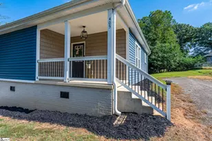 405 Hill St, Easley, SC 29640 - Photo 3