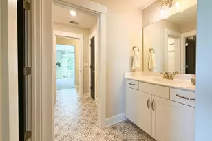 622 Whittier St, Greenville, SC 29605 - Photo 21
