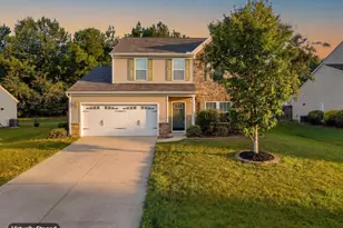 132 Hamilton Ct, Easley, SC 29642 - Photo 3