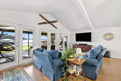 1820 Scurry Island Drive, Chappells, SC 29037 - Photo 11