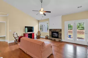 63 Scotts Bluff Dr, Simpsonville, SC 29681 - Photo 11