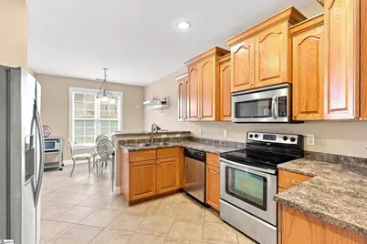 608 Mandeville Drive, Boiling Springs, SC 29316 - Photo 9