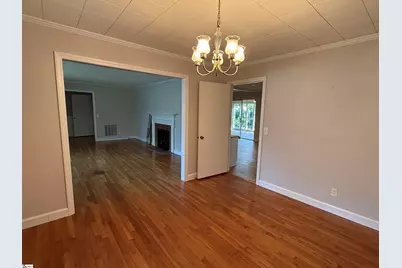 307 Spruce Street, Clinton, SC 29325 - Photo 5