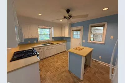 307 Spruce Street, Clinton, SC 29325 - Photo 7