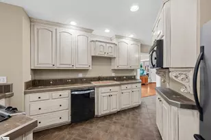 709 W Main St, Pickens, SC 29671 - Photo 15