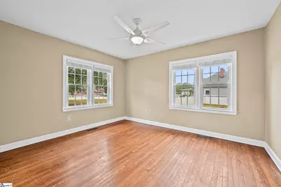 709 W Main Street, Pickens, SC 29671 - Photo 31