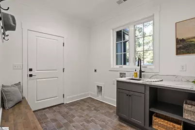 208 Forest Park Drive, Simpsonville, SC 29681 - Photo 5