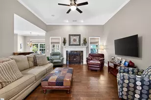 8 Garden Corners Ct, Simpsonville, SC 29681 - Photo 5