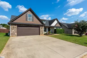 430 Peaksview Dr, Simpsonville, SC 29681 - Photo 33