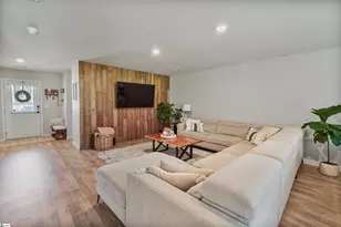951 Equine Dr, Roebuck, SC 29376 - Photo 7