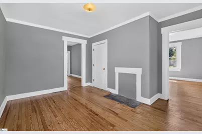 12 S Main Street, Duncan, SC 29334 - Photo 5