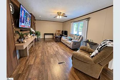 801 Vern Cora Road, Laurens, SC 29360 - Photo 3