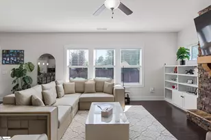 317 Lindstrom Ct, Simpsonville, SC 29680 - Photo 5