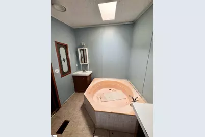 604 Bar B Villa Road, Clinton, SC 29325 - Photo 15