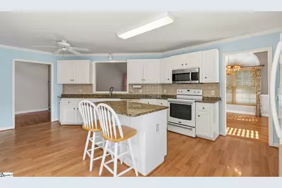 207 Kinard Way, Simpsonville, SC 29681 - Photo 13