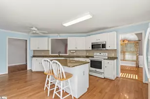207 Kinard Way, Simpsonville, SC 29681 - Photo 13