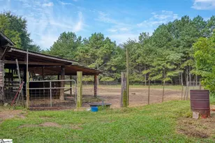 200 Lowe Ln, Inman, SC 29349 - Photo 5