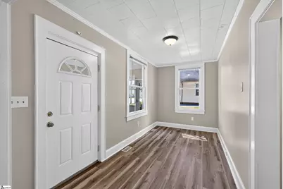 19 N Washington Avenue, Greenville, SC 29611 - Photo 7