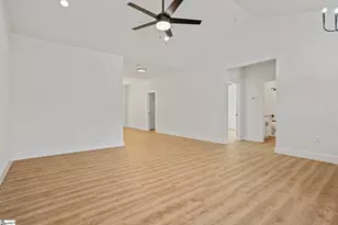 171 Easy St, Wellford, SC 29385 - Photo 3