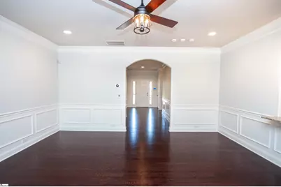 454 Wolfbend Road, Woodruff, SC 29388 - Photo 5