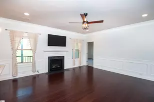 454 Wolfbend Rd, Woodruff, SC 29388 - Photo 3