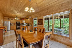 135 Pointe Dr, Campobello, SC 29322 - Photo 7