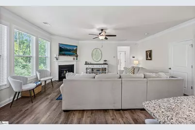 421 Wildflower Road, Easley, SC 29642 - Photo 5