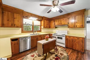 324 Mary Ann St, Easley, SC 29640 - Photo 13