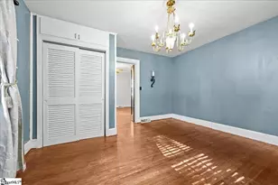 324 Mary Ann St, Easley, SC 29640 - Photo 11