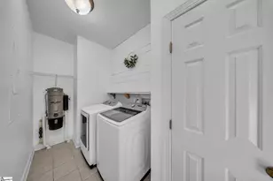 102 Wynterhall Dr, Simpsonville, SC 29681 - Photo 33