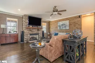 310 Burning Tree Rd, Anderson, SC 29621 - Photo 9