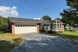 202 Wardlaw Rd, Laurens, SC 29360 - Photo 25