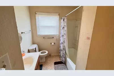 136 Raintree Drive, Spartanburg, SC 29301 - Photo 7