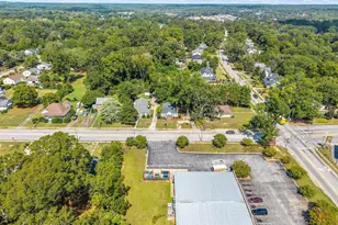 102 W Farley Ave, Laurens, SC 29360 - Photo 23