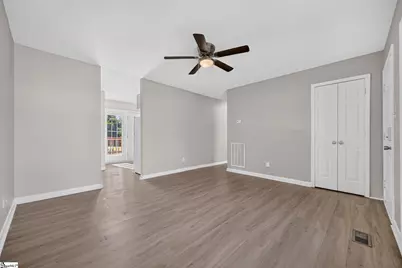 109 Old Farm Road, Moore, SC 29369 - Photo 5