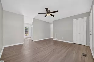 109 Old Farm Rd, Moore, SC 29369 - Photo 5