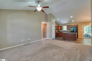 443 Mandys Meadow Dr, Inman, SC 29349 - Photo 3