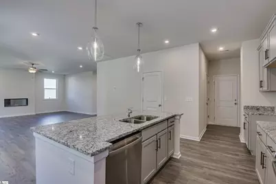 201 Harling Court, Fountain Inn, SC 29644 - Photo 7