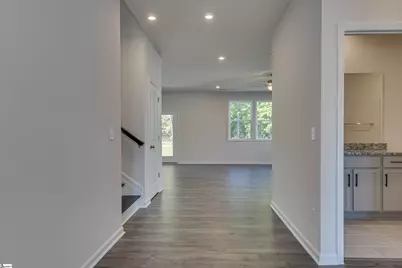 201 Harling Court, Fountain Inn, SC 29644 - Photo 3