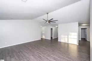 100 Stevens Ct, Williamston, SC 29697 - Photo 7