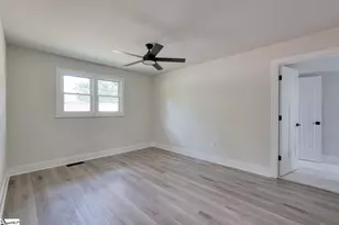 303 Watson Rd, Taylors, SC 29687 - Photo 37
