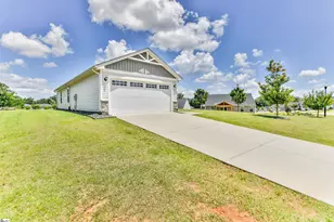 202 Bending Branch Rd, Greenville, SC 29605 - Photo 37