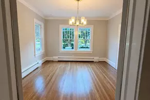 118 E Earle St, Greenville, SC 29609 - Photo 9