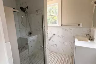 118 E Earle St, Greenville, SC 29609 - Photo 23