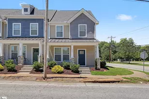 294 E Hayne St, Woodruff, SC 29388 - Photo 3